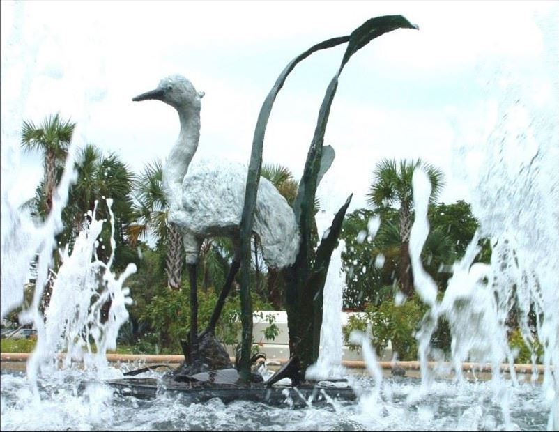 Egretta Thula Sculpture. JPG