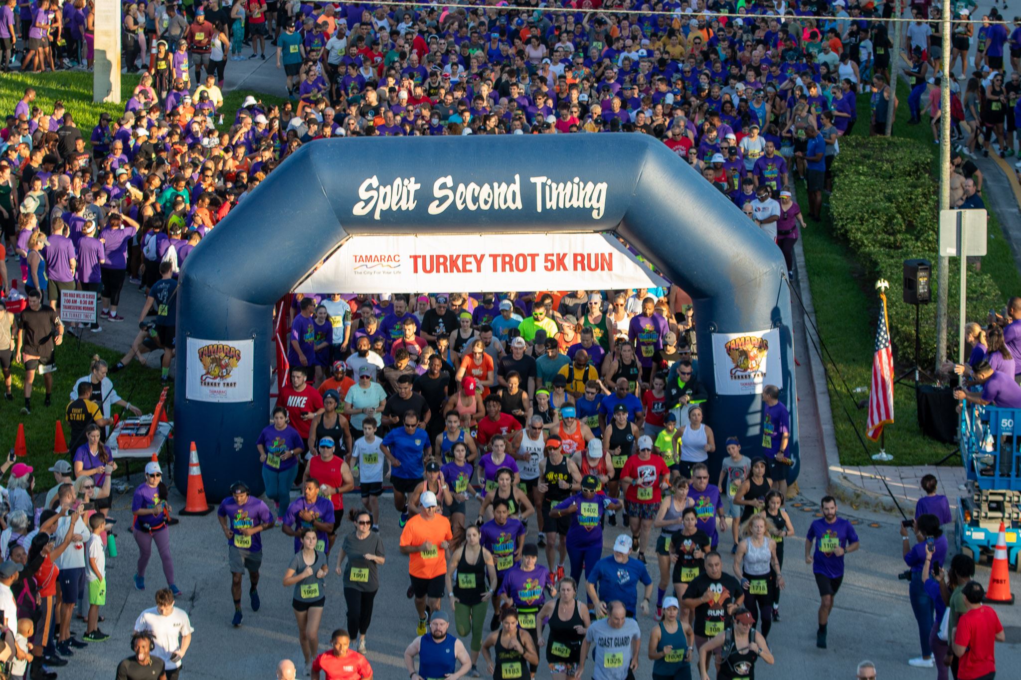 Crowd of people in athletics gear 